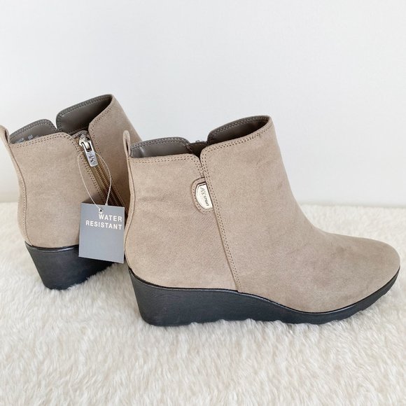 AK Sport, Women's Anne Klein AKBaron Wedge Heel Bootie Taupe Fabric Size 8M - Picture 7 of 10